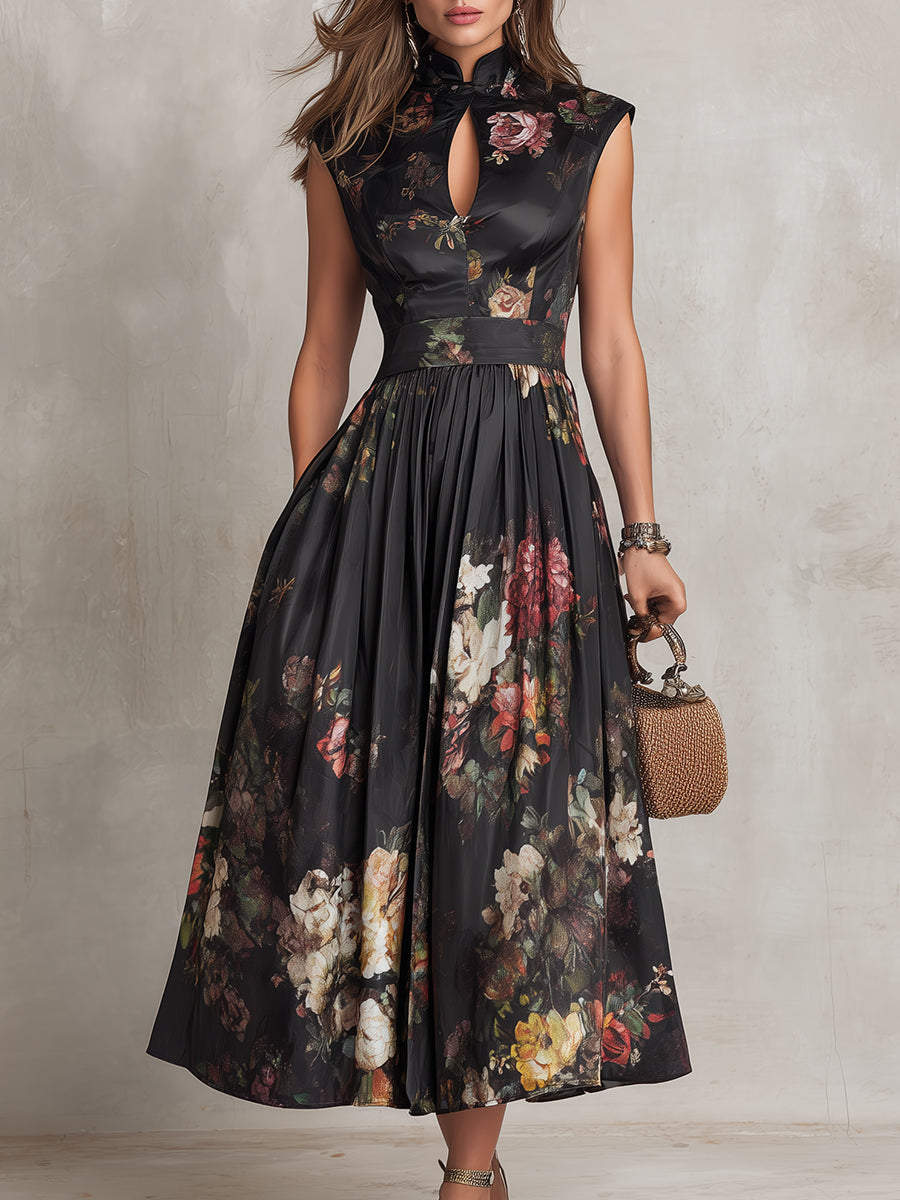 VIOLETA ∙ VESTIDO MIDI DE SATÉN PLISADO NEGRO CON MOTIVO FLORAL Y ESCOTE EN LÁGRIMA