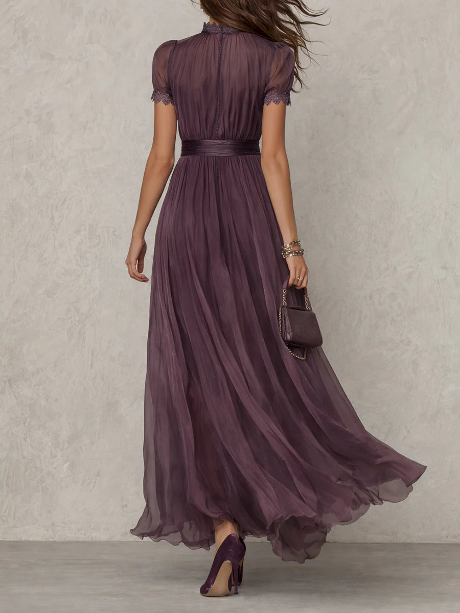 FLAVIA ∙ VESTIDO MAXI VIOLETA CON ESCOTE EN LÁGRIMA Y BORDE DE ENCAJE