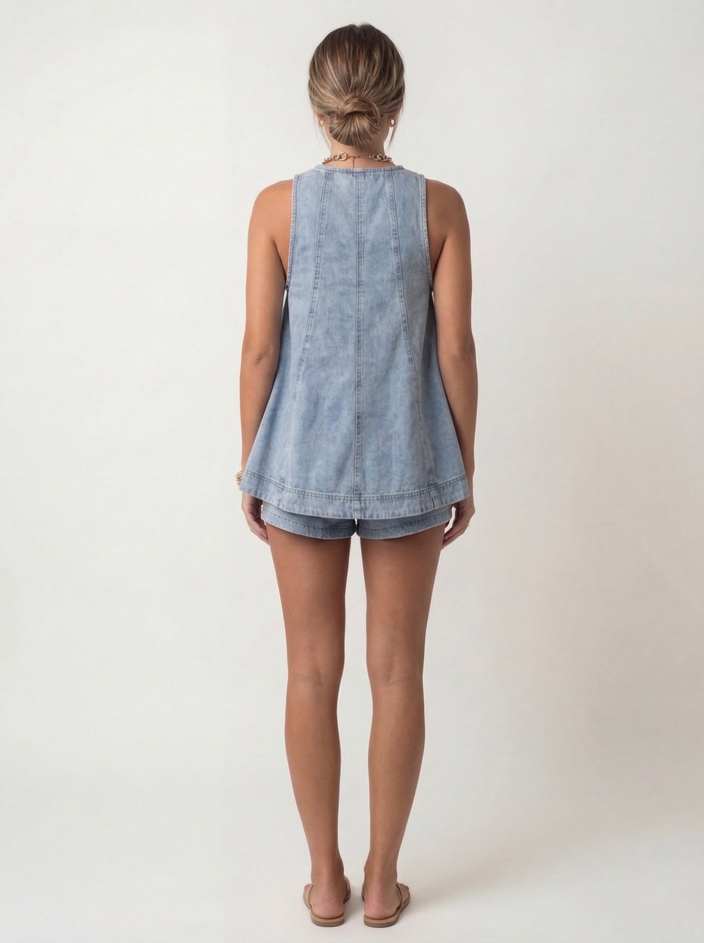 CONJUNTO DE DOS PIEZAS EN DENIM